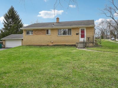 286 Lawson St, Saline, MI, 48176