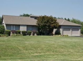 8141 Olde Tavern Rd, Roanoke, VA 24019