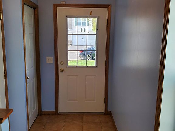 2nd image of 2245 Saint Johns Pl