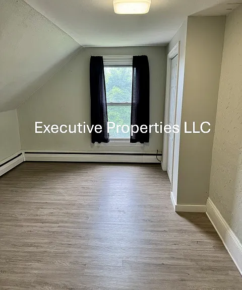96-98 N Main St #3 — Photo 6