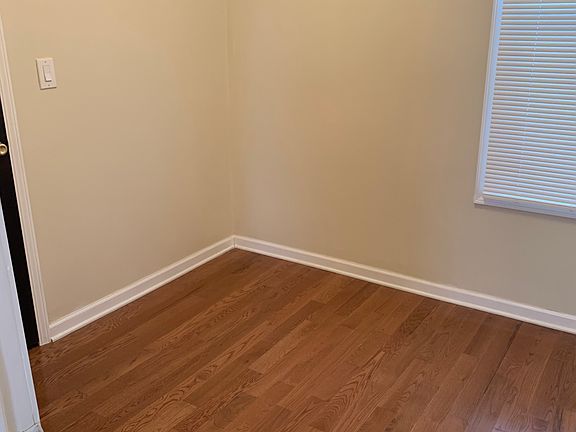 5th image of 832 Park St #1