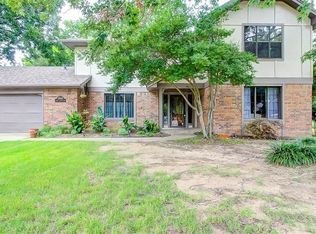 2809 Barry Switzer Ave, Norman, OK 73072