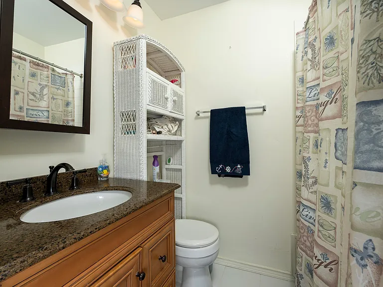 220 N 35th Ave #WINTER RENTAL — Photo 20