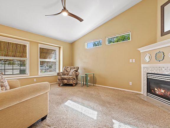 4th image of 5905 N Lakeshore Way