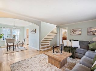 9401 Castlewood St, Oakland, CA 94605