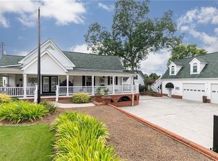 176 Confederate Ave, Dallas, GA 30132