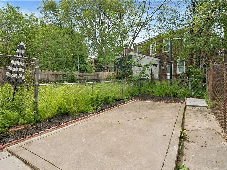 5026 Aspen St — Photo 12