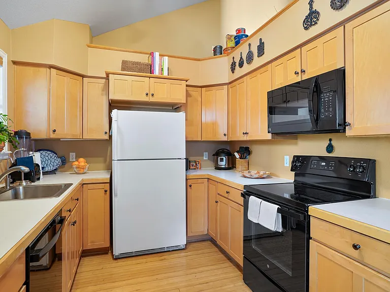 4750 W 37th Ave #19 — Photo 12