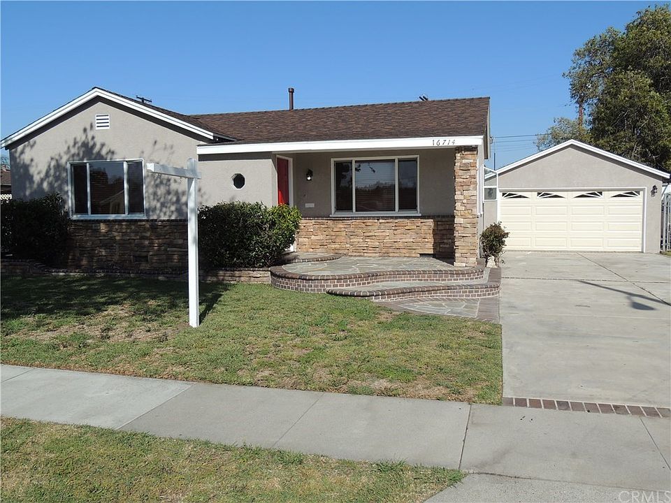 1st image of 16714 S Thorson Ave