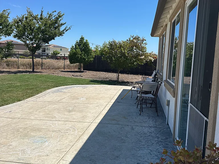 9917 Lorae Way — Photo 7