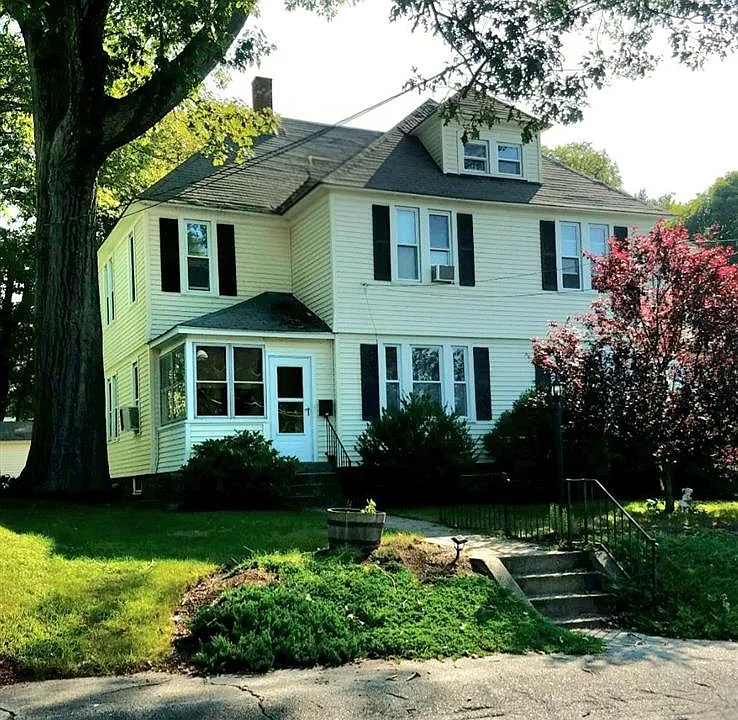 27 Granite St