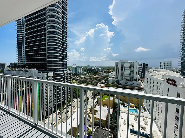 1250 S Miami Ave #1707 — Photo 11