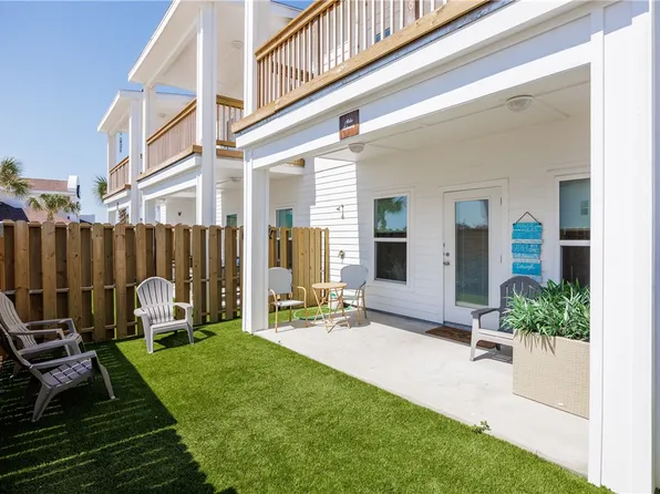 15009 Boca Grandi Dr, Corpus Christi, TX 78418