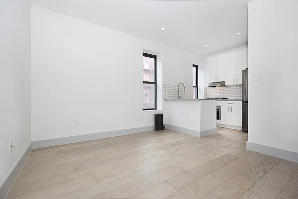 Rented by Kleier Residential | media 10