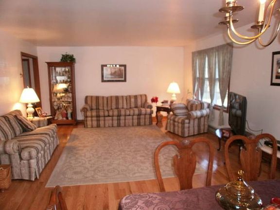 Dining Room/Living Room