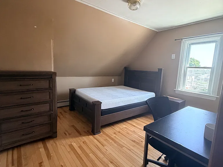 61 E Manning St #3 — Photo 10