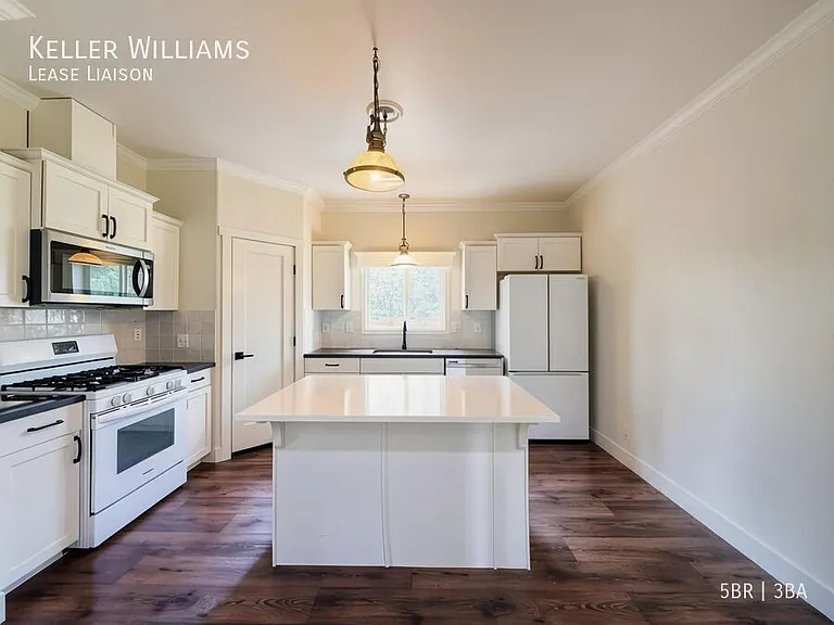 9170 Frank Rd — Photo 22