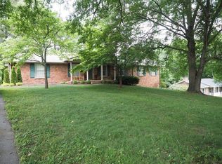 5329 Overton Rd, Nashville, TN 37220