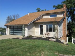 989 Ridgebury Dr, South Park, PA 15129