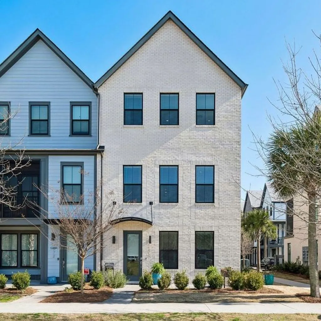 Building Photo - 1511 Martel St