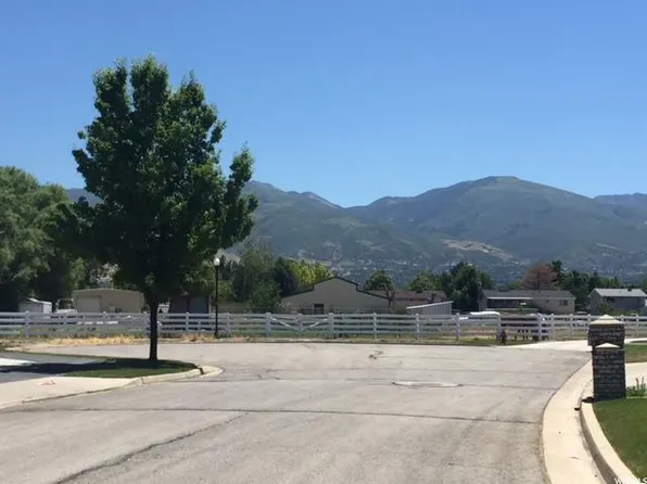 1170 Jessis Meadow Cir, West Bountiful, UT 84087