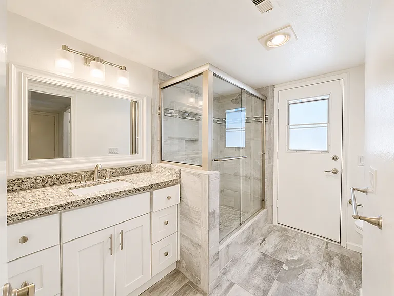 41371 Rue Jadot — Photo 18