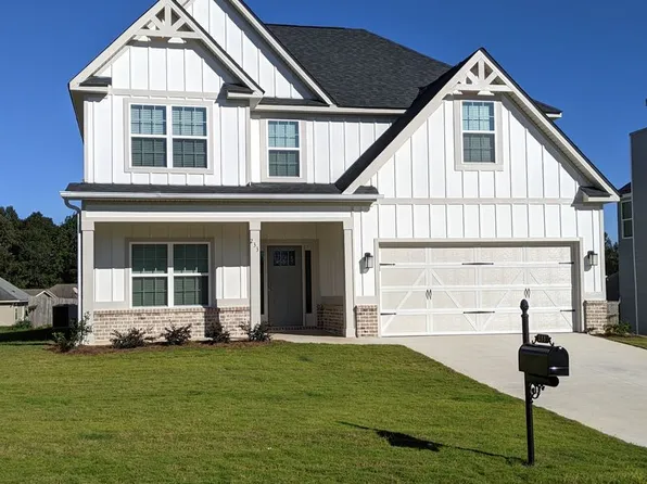233 Ravenwood Dr, Auburn, AL 36832