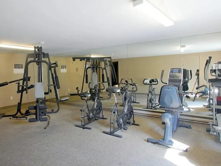 8700 Ackroyd Rd #203 — Photo 20