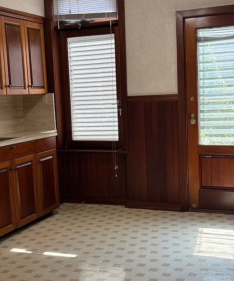 1912 Grove St #1L — Photo 10