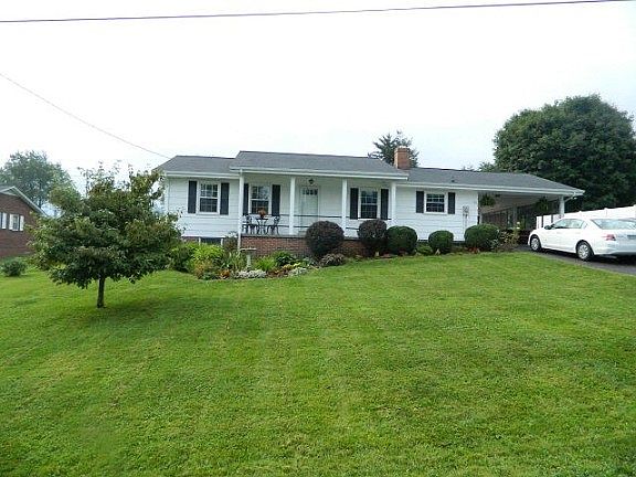 1st image of 158 Flatwoods Dr