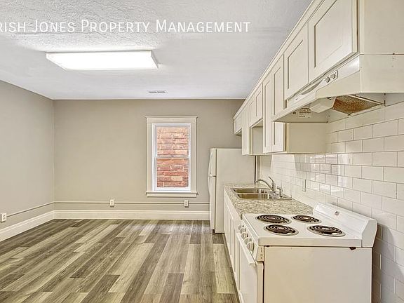 5th image of 1713 Pine Ave #4