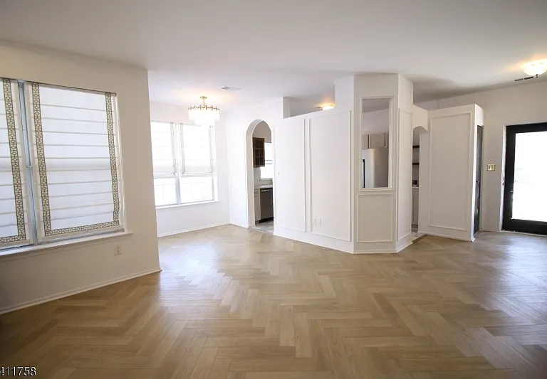 3011 Cypress Ct S — Photo 3
