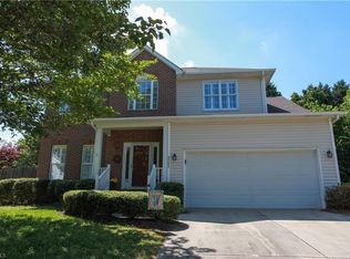 3207 Cheswick Dr, Greensboro, NC 27410