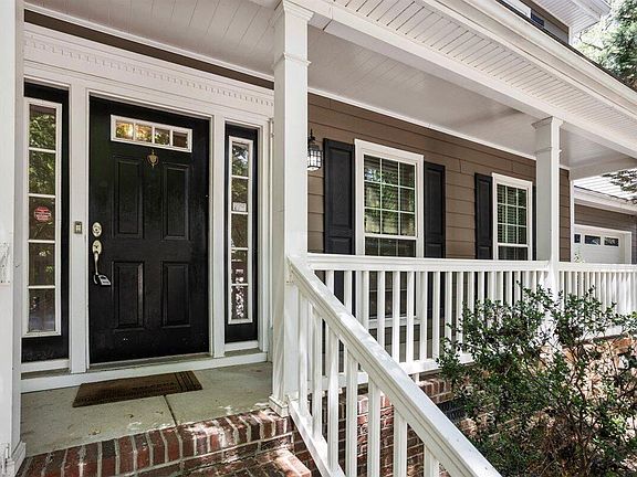 5th image of 224 Montibello Dr