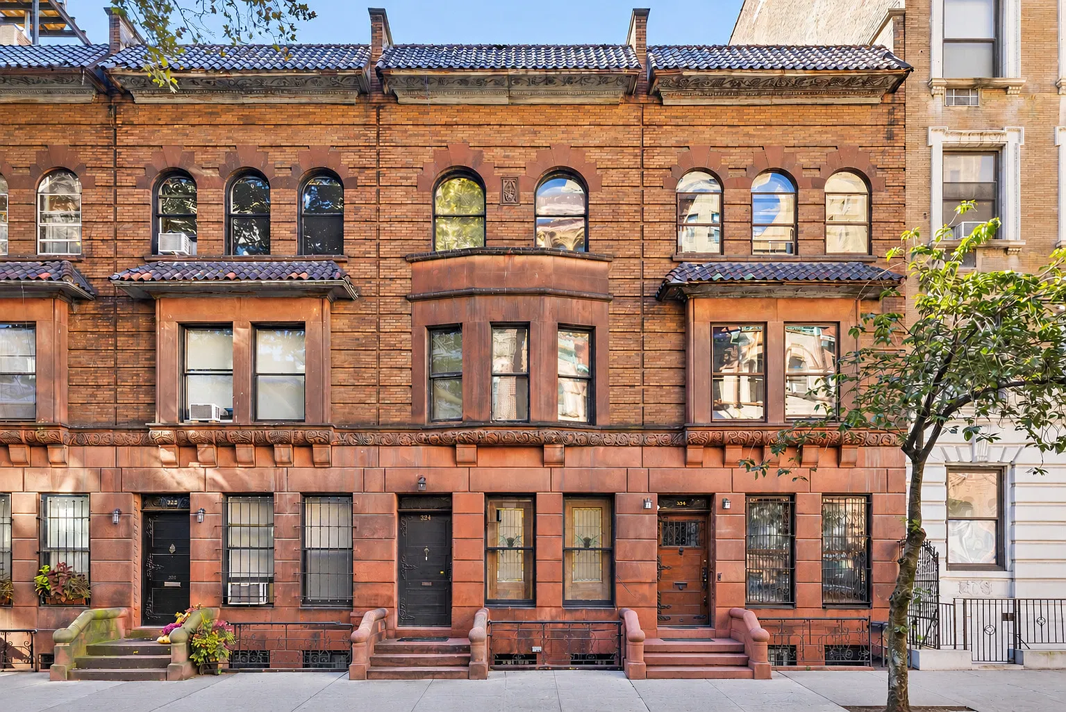 324 West 85th Street — Photo 1
