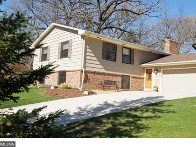 7100 Coachwood Rd, Woodbury, MN, 55125