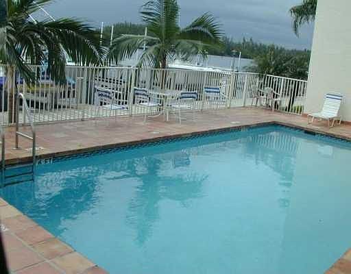 2nd image of 4208 N Ocean Dr Unit B
