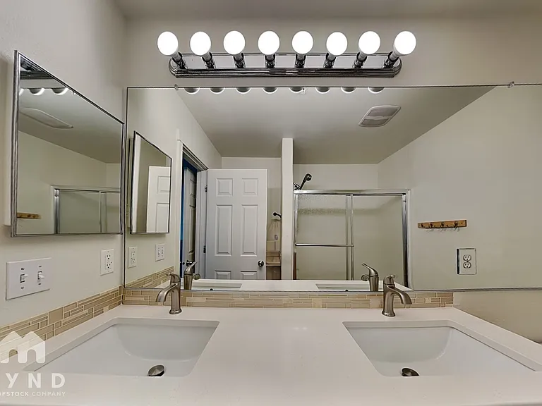 15390 SW Mallard Dr #103 — Photo 10