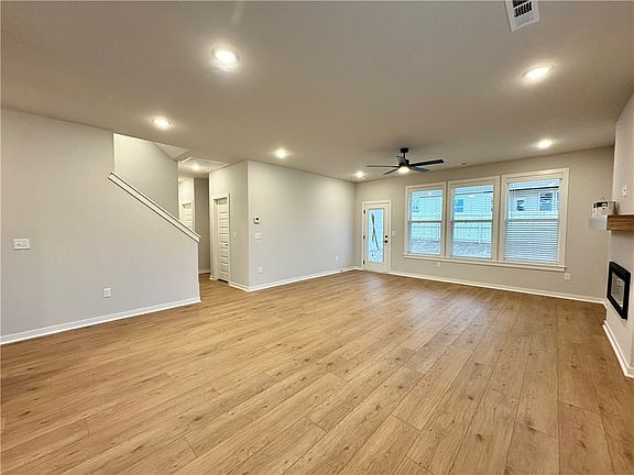 5th image of 6003 SW Bear Creek Ave