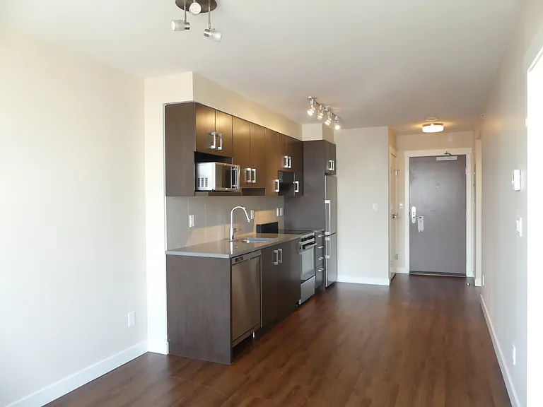 180 Switchmen St — Photo 20