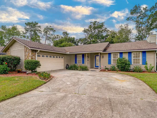 10556 TANGLEWILDE Drive W, Jacksonville, FL 32257