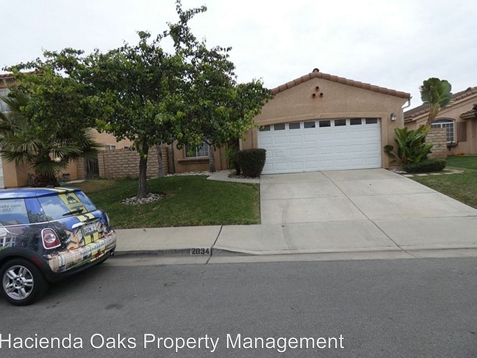 1st image of 2034 S Pinnacle Dr