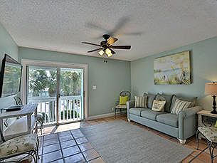 4th image of 1030 Scenic Gulf Dr #5A
