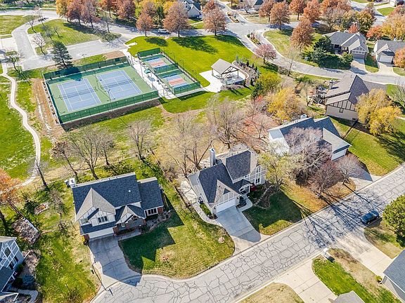 4th image of 2506 N Fox Run Ct