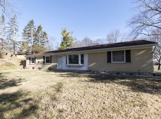 2129 Vemco Dr, Bellbrook, OH 45305