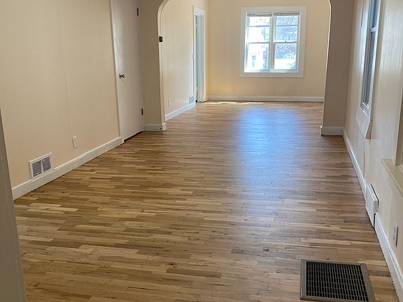 2nd image of 807 College Ave NE #307B