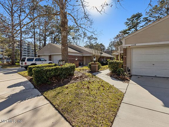 2nd image of 4580 MIDDLETON PARK Circle E