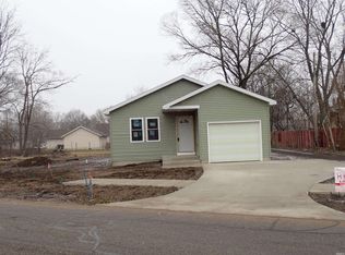 2028 Morehouse Ave, Elkhart, IN 46516