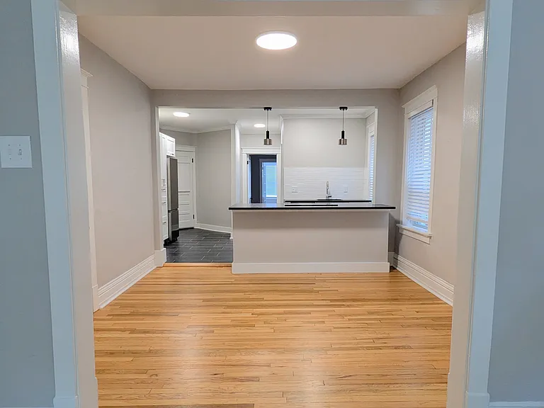 6447 Alamo Ave — Photo 5