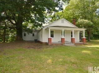 2942 Countryside Dr, Granite Falls, NC 28630